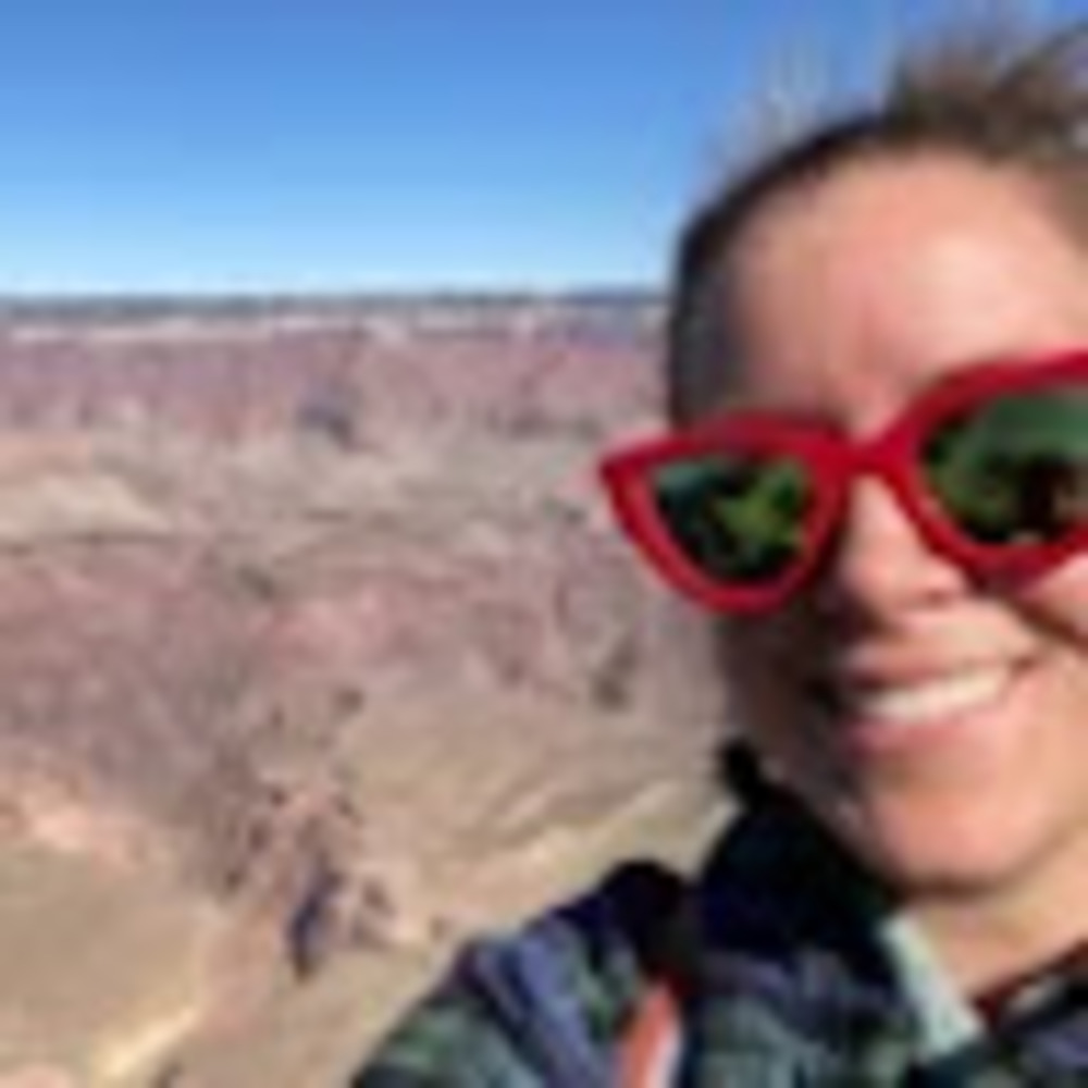 Meet your Posher, Natalie